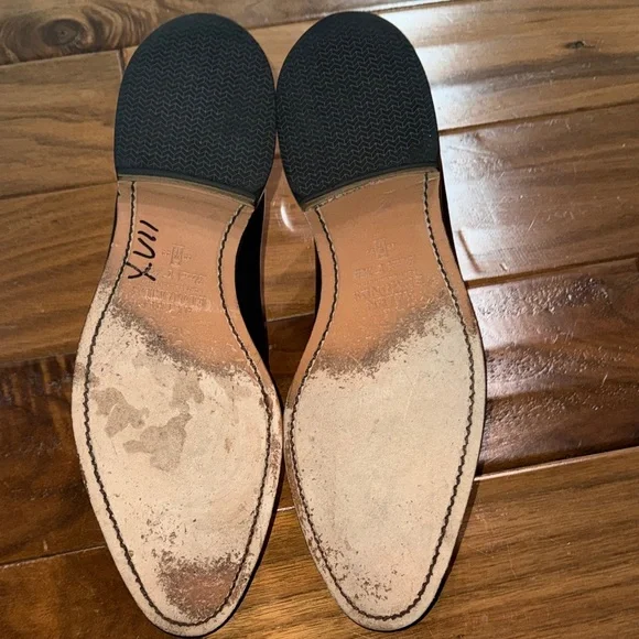 Elegant Black Allen Edmonds Vernon Men's Oxford Shoes - Picture 5 of 8